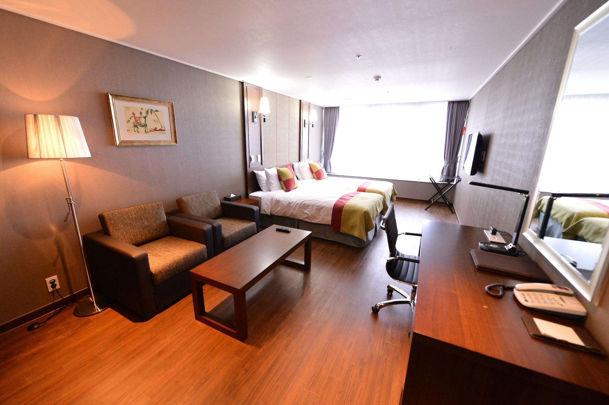 Haeden Hotel High End Suwon Esterno foto